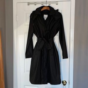 Banana Republic - BR Standard Water Repellent Trench Coat